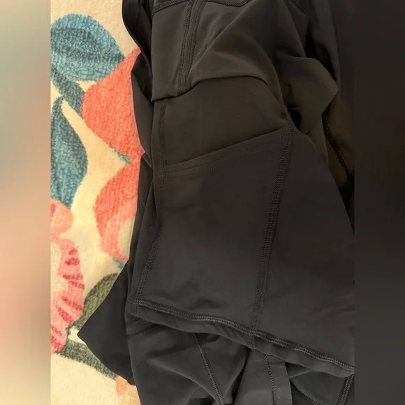 Lululemon Pace Rival Mid-Rise Black Skort size 10 - Picture 6 of 6